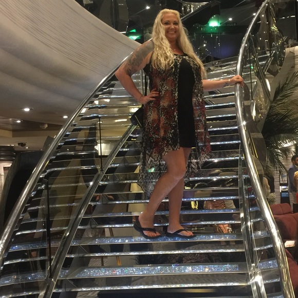 Meet your Posher, Tegin - Picture 6 of 8